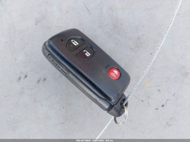 Toyota Prius Image 11