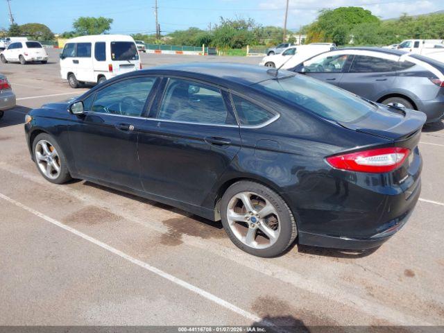 Ford Fusion Se Image 3