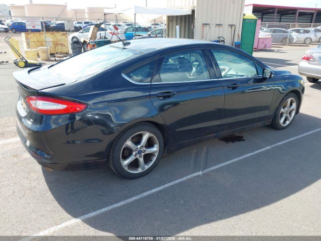Ford Fusion Se Image 2
