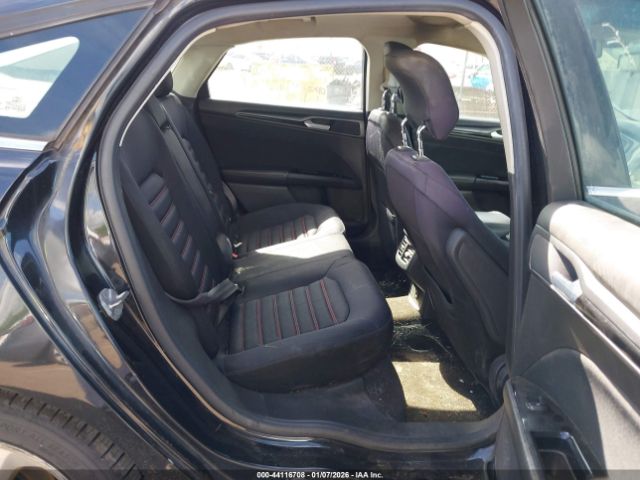 Ford Fusion Se Image 7