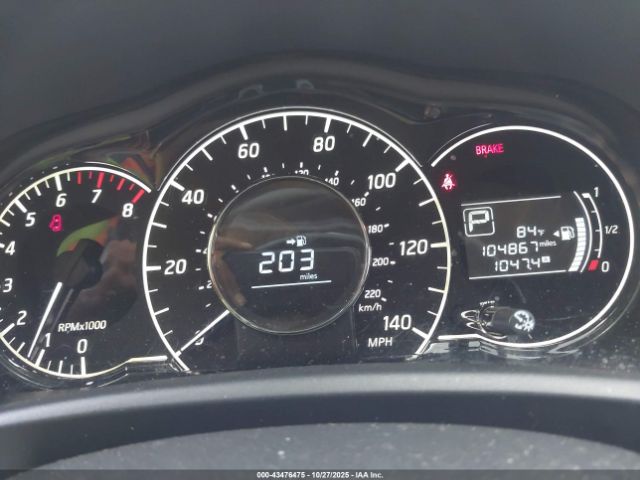 Nissan Versa Sv Image 12