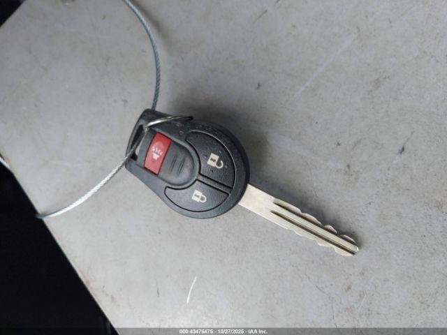 Nissan Versa Sv Image 4