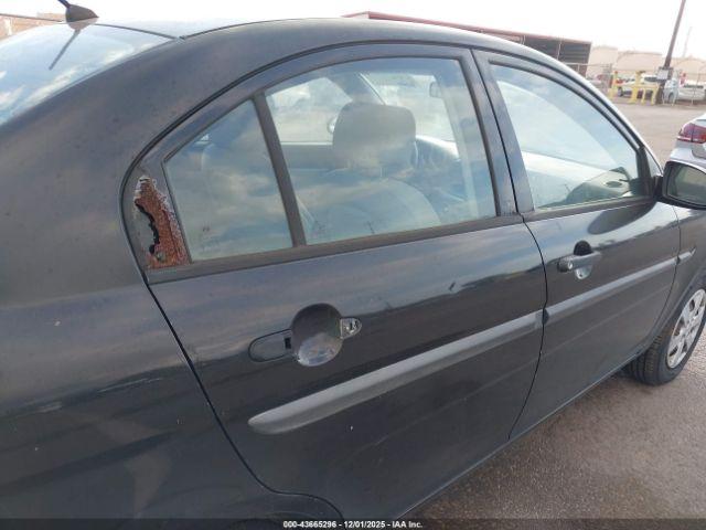 Hyundai ACCENT Gls Image 14