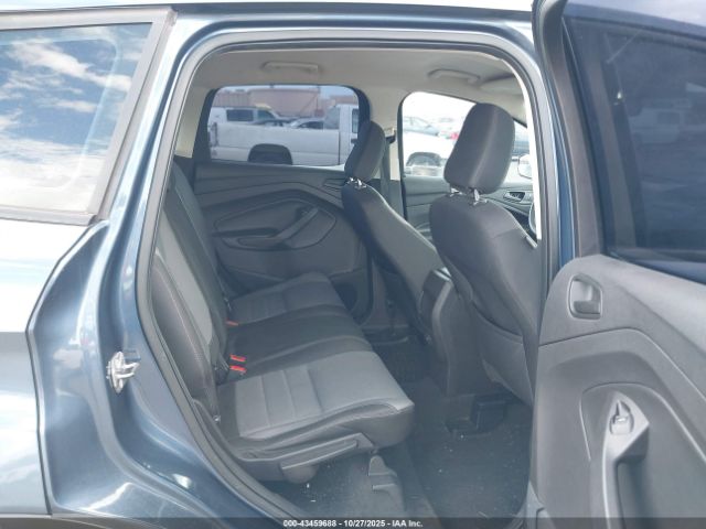 Ford Escape S Image 4