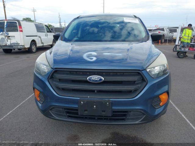 Ford Escape S Image 9