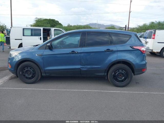 Ford Escape S Image 13