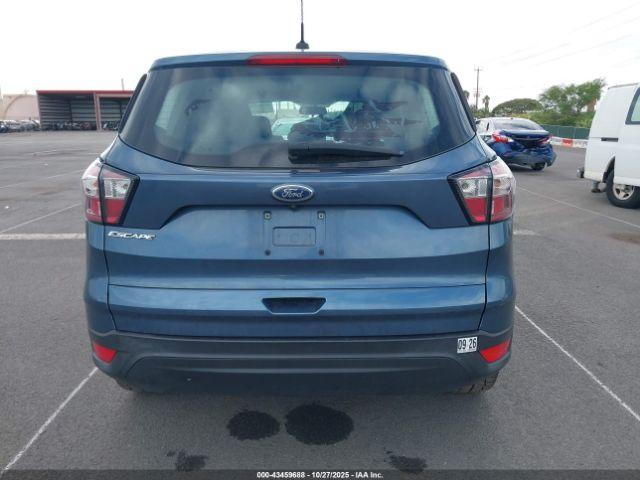 Ford Escape S Image 12