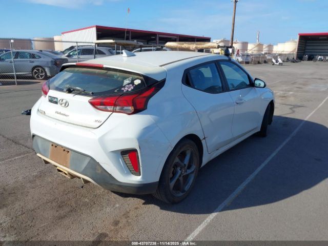 Hyundai VELOSTER 2.0 Image 16