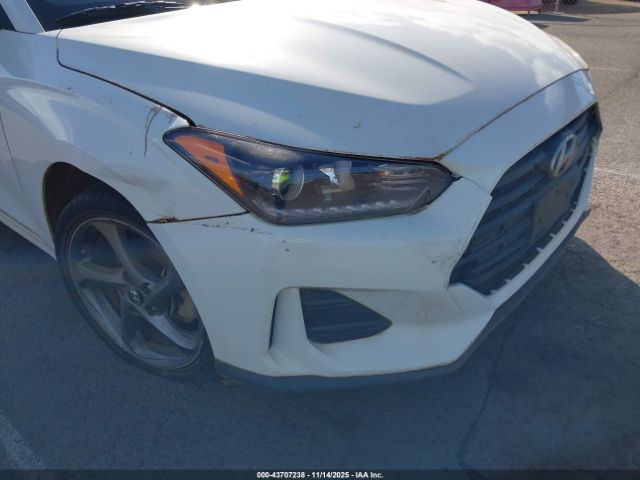 Hyundai VELOSTER 2.0 Image 3