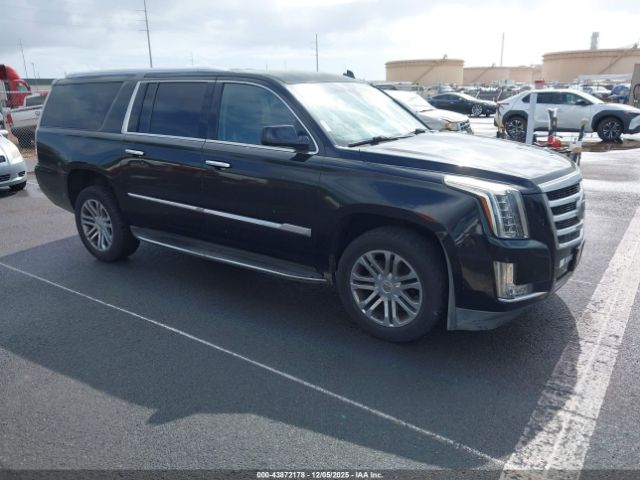 Cadillac Escalade Standard Image 1