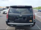 Cadillac Escalade Standard Image 15