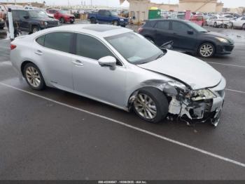  Salvage Lexus Es