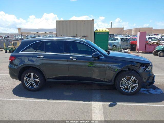 Mercedes-Benz GLC Suv Image 13