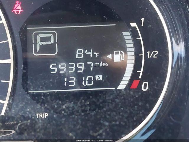 Nissan Versa Sv Image 15