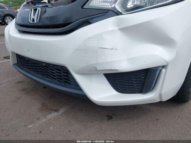 Honda Fit Lx Image 12
