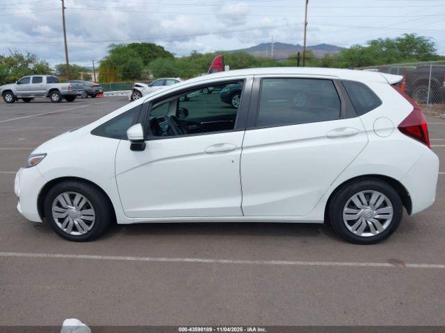 Honda Fit Lx Image 11