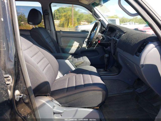 Toyota 4Runner Sr5 V6 Image 2