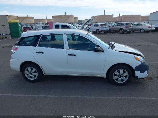 Toyota Matrix Xr Image 17