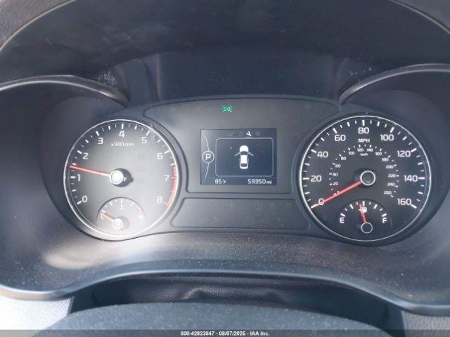 Kia Optima Lx Image 4