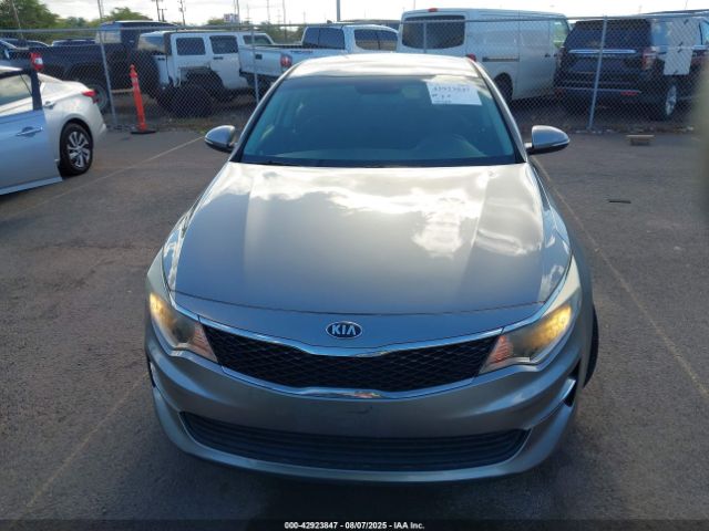 Kia Optima Lx Image 9