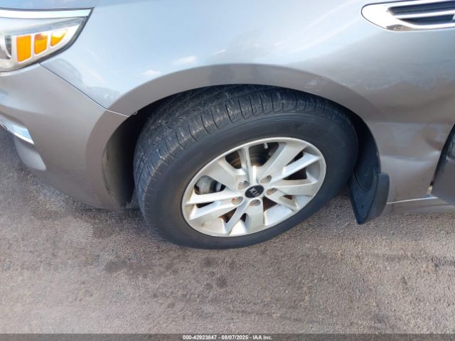 Kia Optima Lx Image 16