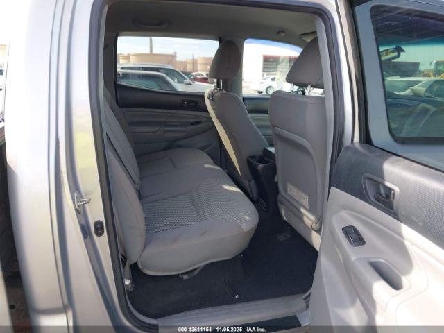 Toyota Tacoma Prerunner Image 7