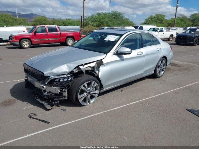 Mercedes-Benz C-Class Image 6