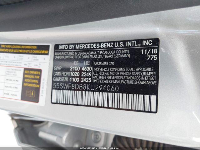 Mercedes-Benz C-Class Image 9