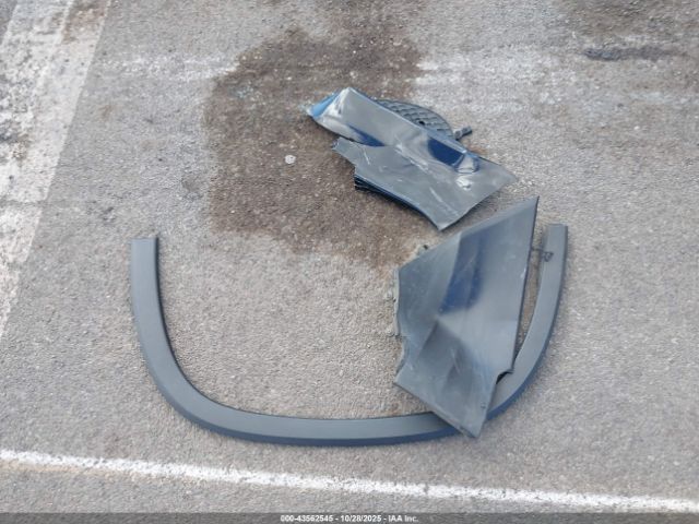 Mercedes-Benz C-Class Image 14