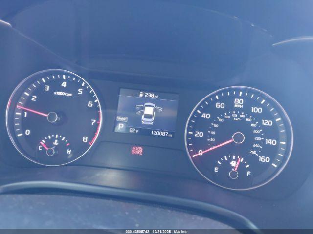 Kia Forte Lxs Image 14