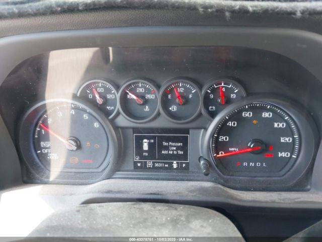 Chevrolet Silverado 1500 4wd  Short Bed Custom Trail Boss Image 14