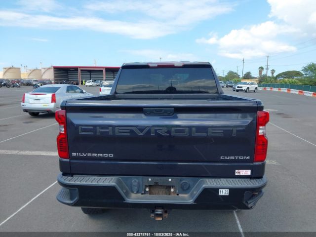 Chevrolet Silverado 1500 4wd  Short Bed Custom Trail Boss Image 16