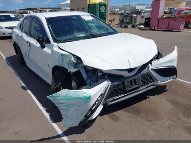 Toyota Camry Se Nightshade Edition Image 14