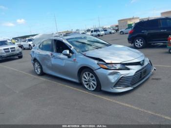  Salvage Toyota Camry
