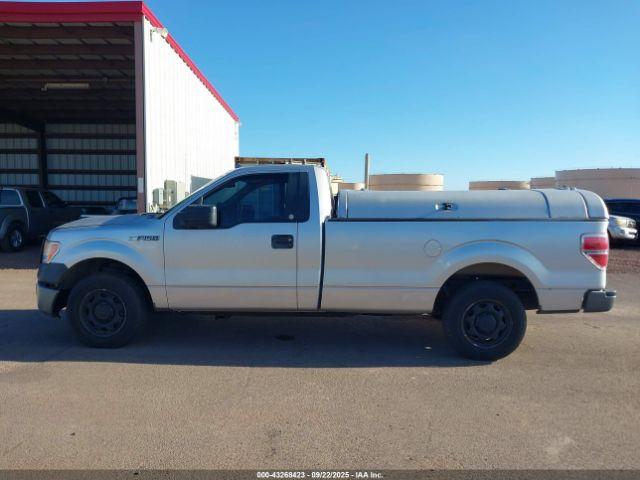 Ford F-150 Xl Image 14