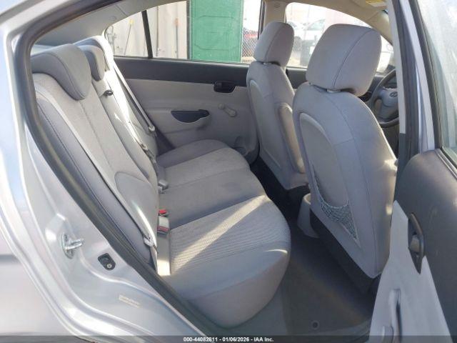 Hyundai ACCENT Gls Image 5