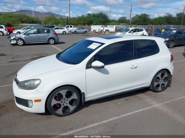 Volkswagen GTI 2-door Image 9