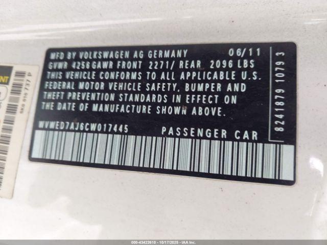 Volkswagen GTI 2-door Image 5