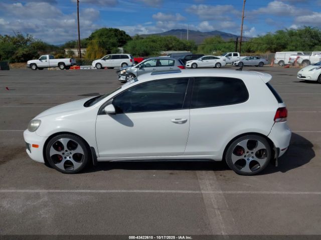 Volkswagen GTI 2-door Image 6