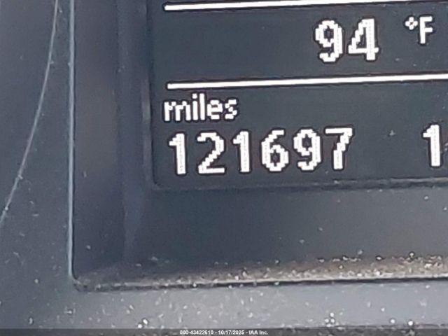 Volkswagen GTI 2-door Image 2