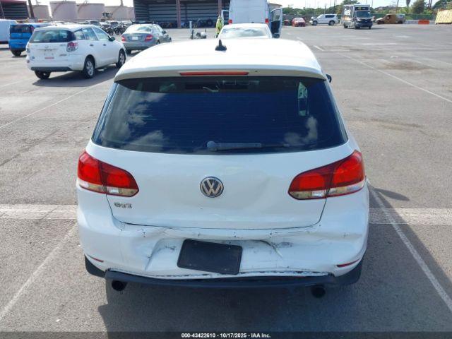 Volkswagen GTI 2-door Image 13