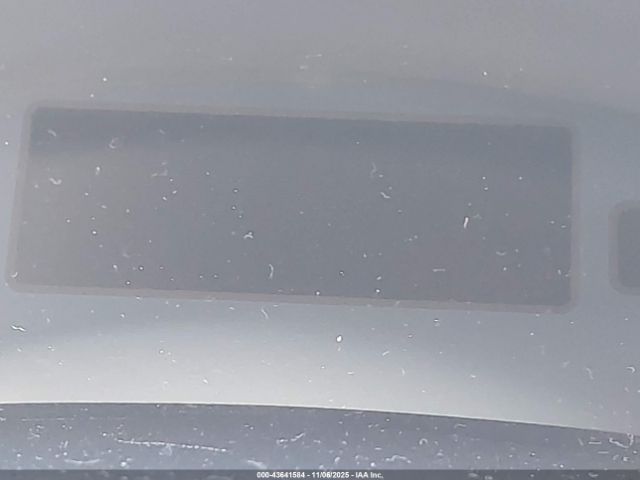 Nissan LEAF S Image 12