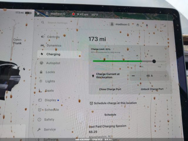 Tesla Model Y Long Range Dual Motor All-wheel Drive Image 18